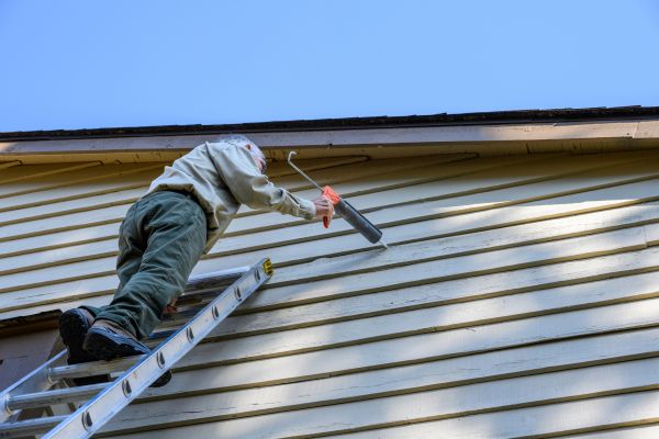 Cost of Vinyl Siding Caulk Repair in Hilliard