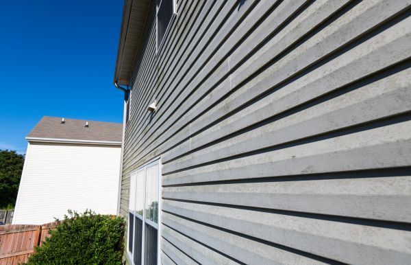 Cost of Vinyl Siding Panel Replacement in Hilliard